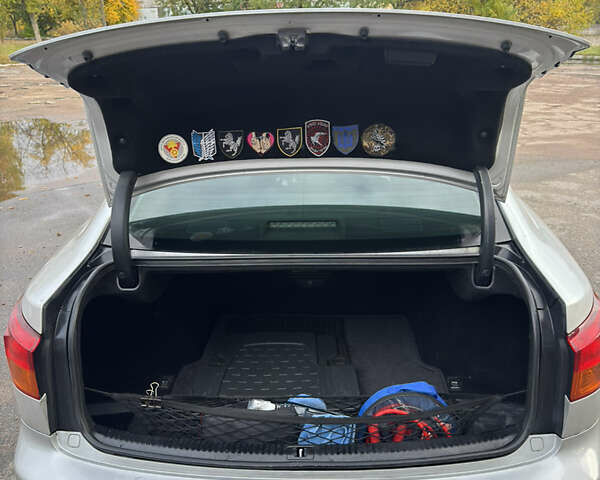 Серый Лексус ИС, объемом двигателя 2.23 л и пробегом 223 тыс. км за 9999 $, фото 29 на Automoto.ua