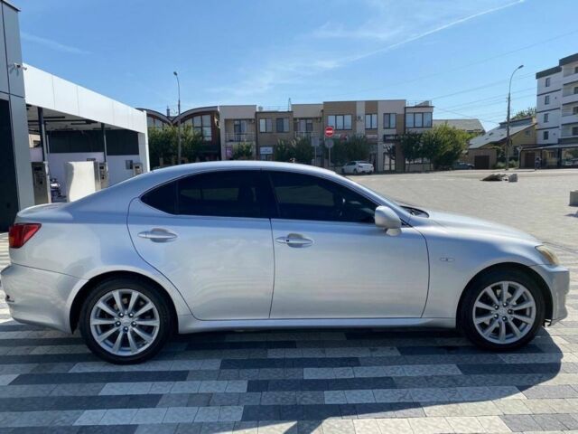 Сірий Лексус ІС, об'ємом двигуна 2.2 л та пробігом 290 тис. км за 4500 $, фото 1 на Automoto.ua