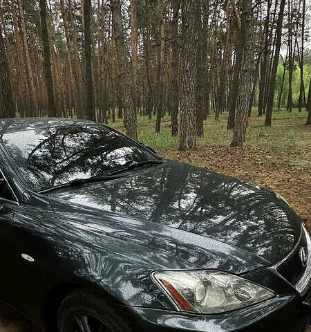 Сірий Лексус ІС, об'ємом двигуна 2.2 л та пробігом 385 тис. км за 6900 $, фото 8 на Automoto.ua