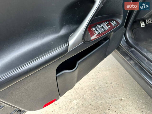 Серый Лексус ИС, объемом двигателя 2.5 л и пробегом 199 тыс. км за 7700 $, фото 6 на Automoto.ua