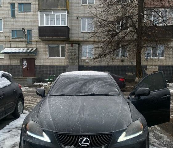 Серый Лексус ИС, объемом двигателя 2.2 л и пробегом 280 тыс. км за 8200 $, фото 6 на Automoto.ua