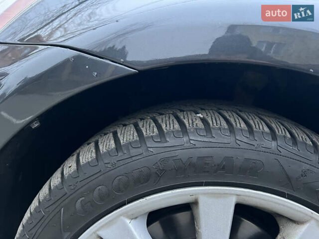 Серый Лексус ИС, объемом двигателя 2.5 л и пробегом 165 тыс. км за 9499 $, фото 15 на Automoto.ua