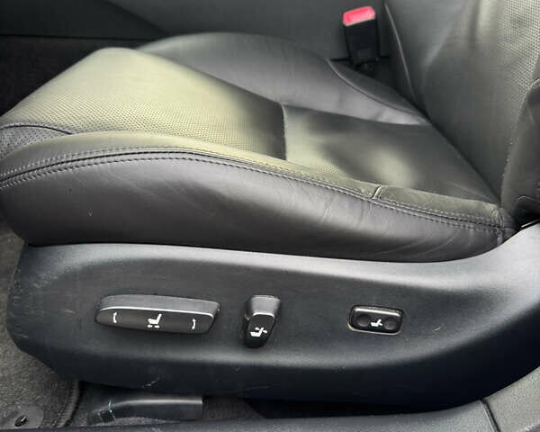 Серый Лексус ИС, объемом двигателя 2.23 л и пробегом 223 тыс. км за 9999 $, фото 19 на Automoto.ua