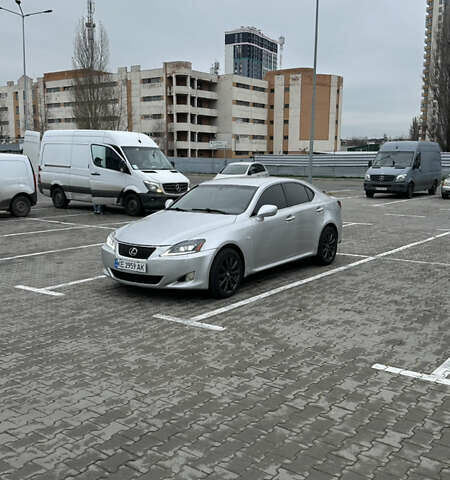 Серый Лексус ИС, объемом двигателя 2.23 л и пробегом 336 тыс. км за 6990 $, фото 6 на Automoto.ua