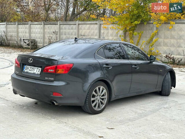 Серый Лексус ИС, объемом двигателя 2.5 л и пробегом 199 тыс. км за 7700 $, фото 2 на Automoto.ua
