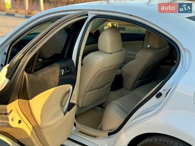 Сірий Лексус ІС, об'ємом двигуна 2.2 л та пробігом 277 тис. км за 5399 $, фото 40 на Automoto.ua