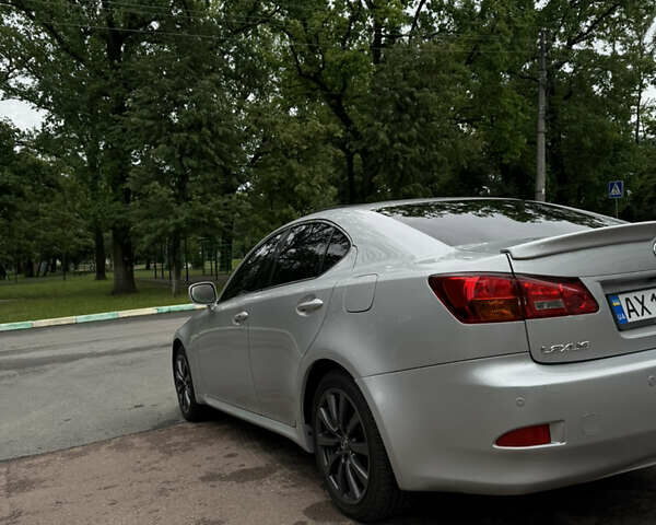Серый Лексус ИС, объемом двигателя 2.23 л и пробегом 341 тыс. км за 6300 $, фото 11 на Automoto.ua