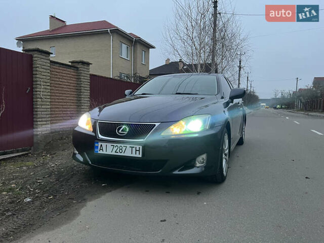 Серый Лексус ИС, объемом двигателя 2.5 л и пробегом 165 тыс. км за 9499 $, фото 12 на Automoto.ua