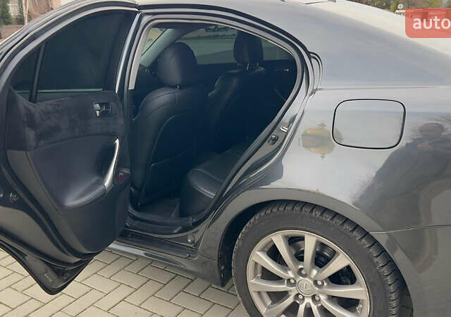 Сірий Лексус ІС, об'ємом двигуна 2.5 л та пробігом 199 тис. км за 8700 $, фото 7 на Automoto.ua