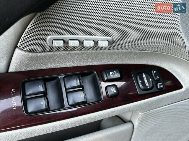 Серый Лексус ИС, объемом двигателя 2.23 л и пробегом 228 тыс. км за 8599 $, фото 17 на Automoto.ua