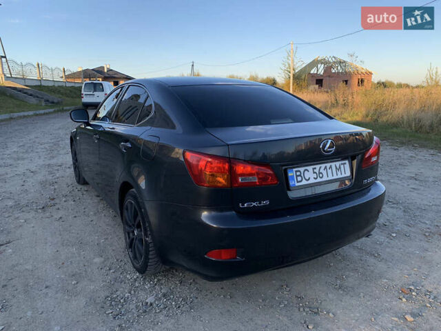 Сірий Лексус ІС, об'ємом двигуна 2.23 л та пробігом 320 тис. км за 7500 $, фото 6 на Automoto.ua