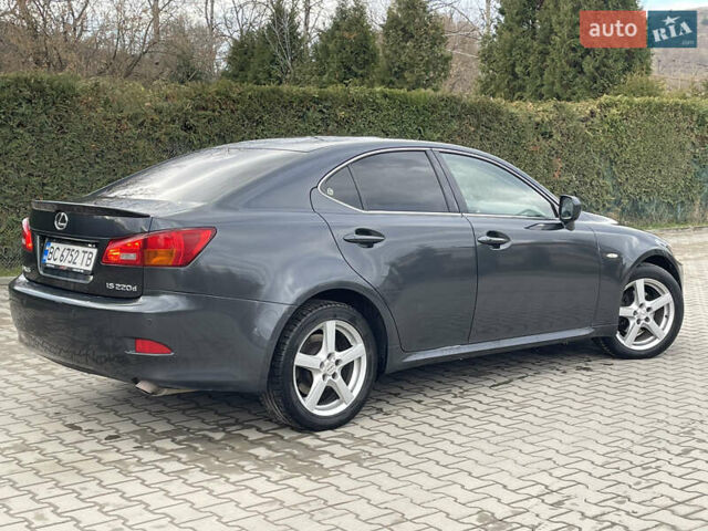 Серый Лексус ИС, объемом двигателя 2.23 л и пробегом 308 тыс. км за 6800 $, фото 19 на Automoto.ua