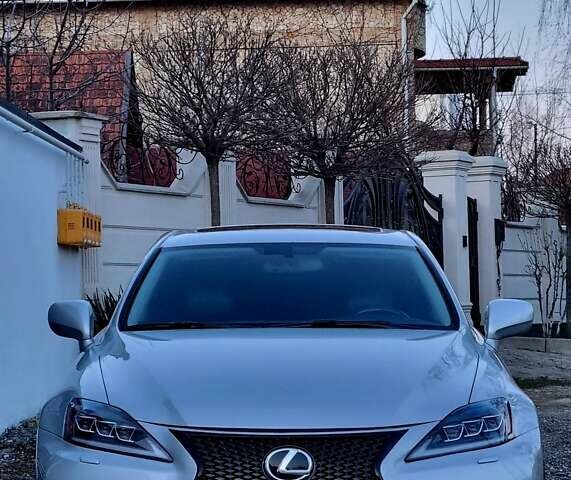 Сірий Лексус ІС, об'ємом двигуна 3 л та пробігом 230 тис. км за 14000 $, фото 35 на Automoto.ua