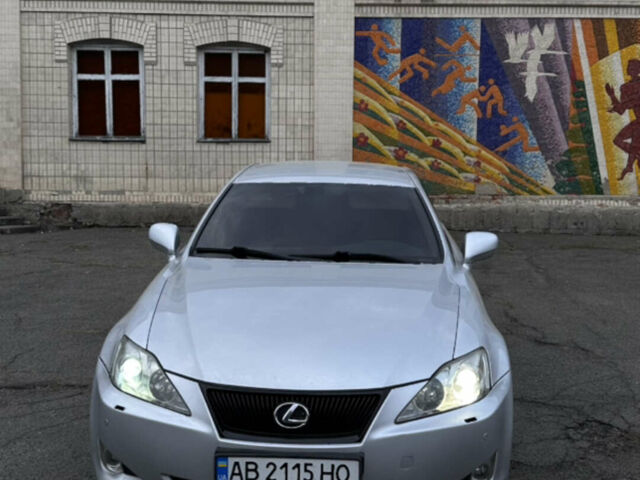 Сірий Лексус ІС, об'ємом двигуна 2.23 л та пробігом 310 тис. км за 7000 $, фото 1 на Automoto.ua