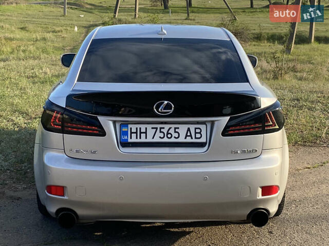 Сірий Лексус ІС, об'ємом двигуна 3.5 л та пробігом 309 тис. км за 10700 $, фото 65 на Automoto.ua