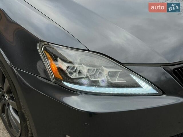Сірий Лексус ІС, об'ємом двигуна 3 л та пробігом 259 тис. км за 8499 $, фото 32 на Automoto.ua