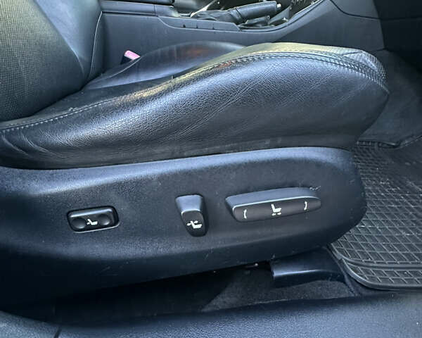 Серый Лексус ИС, объемом двигателя 2.23 л и пробегом 300 тыс. км за 4000 $, фото 12 на Automoto.ua