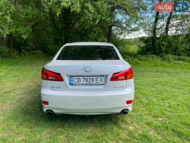 Сірий Лексус ІС, об'ємом двигуна 2.5 л та пробігом 260 тис. км за 8000 $, фото 23 на Automoto.ua
