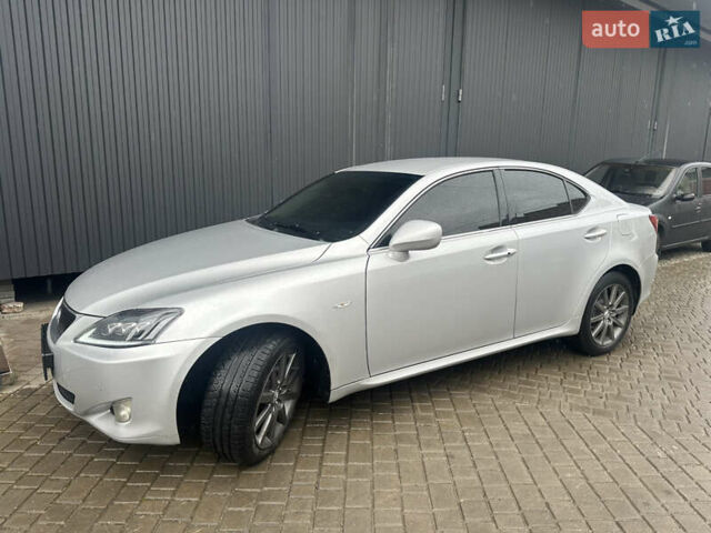 Сірий Лексус ІС, об'ємом двигуна 2.23 л та пробігом 35 тис. км за 6999 $, фото 31 на Automoto.ua