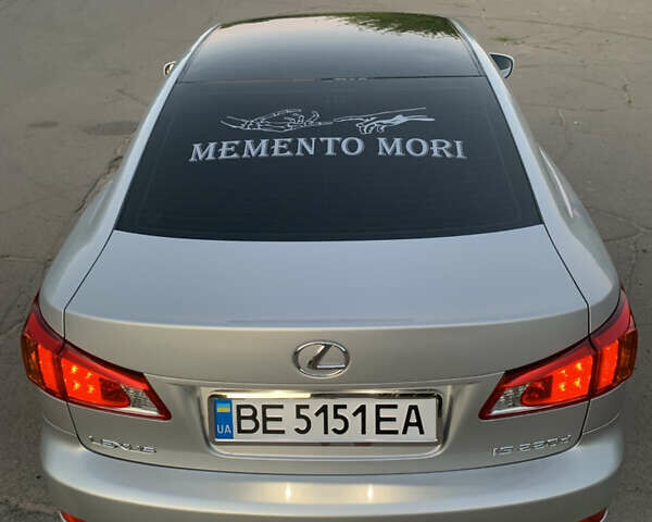 Сірий Лексус ІС, об'ємом двигуна 2.2 л та пробігом 350 тис. км за 8900 $, фото 9 на Automoto.ua