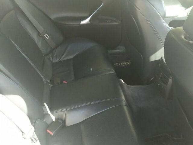 Серый Лексус ИС, объемом двигателя 2.2 л и пробегом 180 тыс. км за 3472 $, фото 6 на Automoto.ua