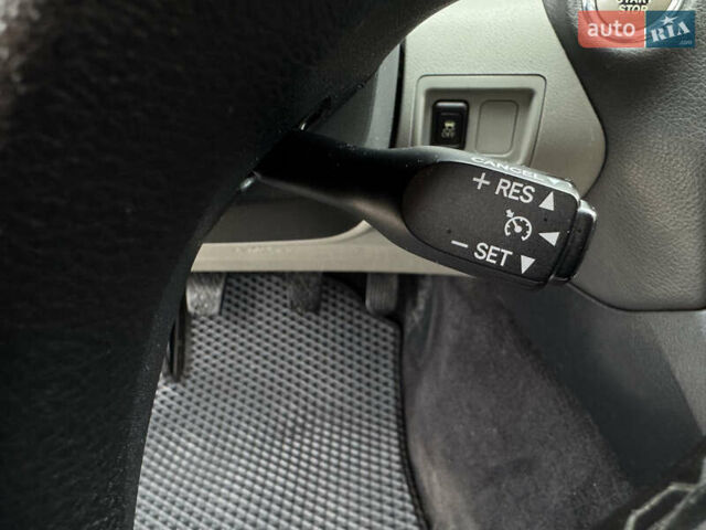 Серый Лексус ИС, объемом двигателя 2.23 л и пробегом 276 тыс. км за 7800 $, фото 30 на Automoto.ua