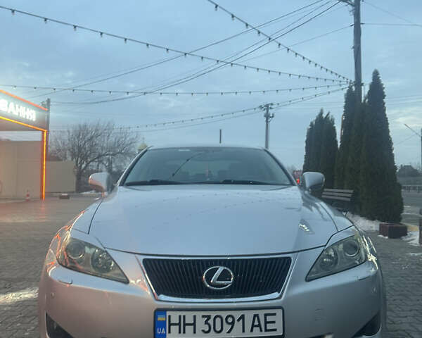 Сірий Лексус ІС, об'ємом двигуна 3 л та пробігом 226 тис. км за 8100 $, фото 6 на Automoto.ua