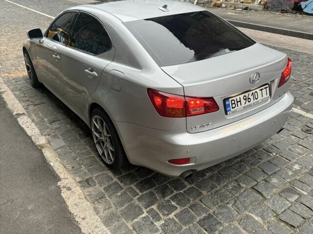 Сірий Лексус ІС, об'ємом двигуна 2.5 л та пробігом 220 тис. км за 9700 $, фото 3 на Automoto.ua