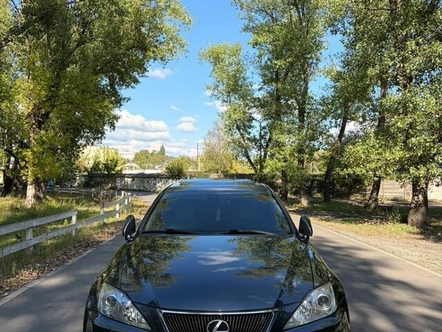 Сірий Лексус ІС, об'ємом двигуна 2.23 л та пробігом 299 тис. км за 8300 $, фото 10 на Automoto.ua