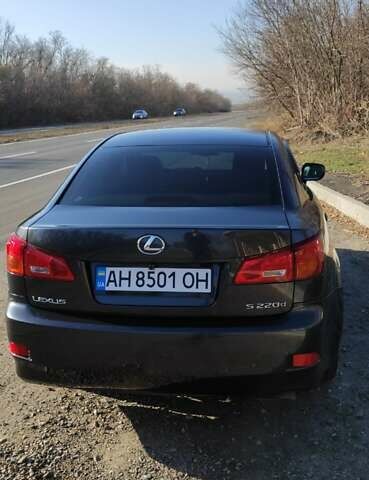 Сірий Лексус ІС, об'ємом двигуна 2.2 л та пробігом 290 тис. км за 9000 $, фото 4 на Automoto.ua