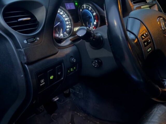 Серый Лексус ИС, объемом двигателя 2.2 л и пробегом 350 тыс. км за 4900 $, фото 9 на Automoto.ua