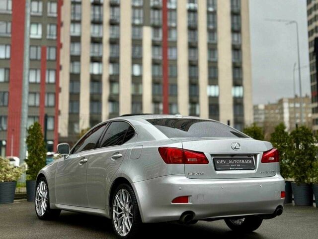 Сірий Лексус ІС, об'ємом двигуна 2.5 л та пробігом 283 тис. км за 8300 $, фото 4 на Automoto.ua
