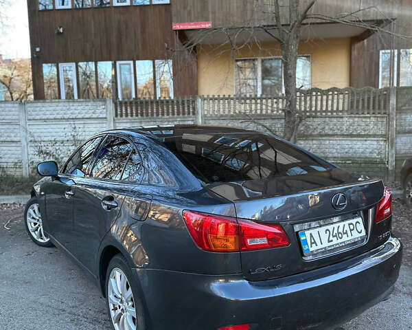 Серый Лексус ИС, объемом двигателя 2.23 л и пробегом 340 тыс. км за 6350 $, фото 4 на Automoto.ua