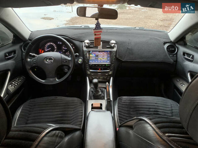 Лексус ІС 2007 у Первомайськ на Automoto.ua Сірий Лексус ІС, об'ємом двигуна 2.23 л та пробігом 350 тис. км за 8700 $, фото 24 на Automoto.ua
