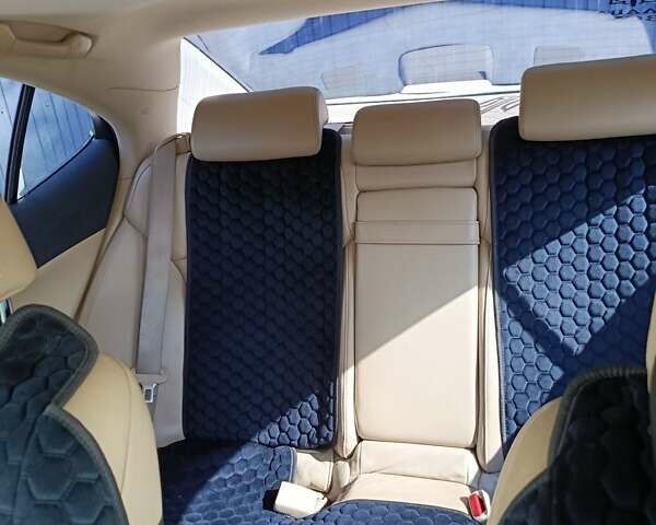 Сірий Лексус ІС, об'ємом двигуна 2.23 л та пробігом 166 тис. км за 8150 $, фото 1 на Automoto.ua