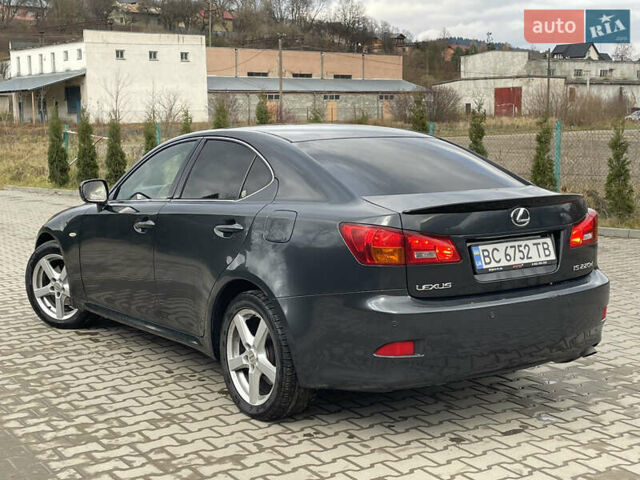 Сірий Лексус ІС, об'ємом двигуна 2.23 л та пробігом 308 тис. км за 6900 $, фото 25 на Automoto.ua