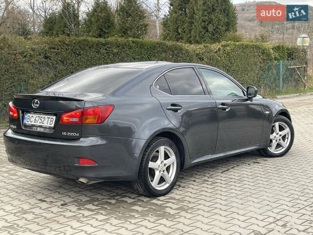 Серый Лексус ИС, объемом двигателя 2.23 л и пробегом 307 тыс. км за 7000 $, фото 5 на Automoto.ua