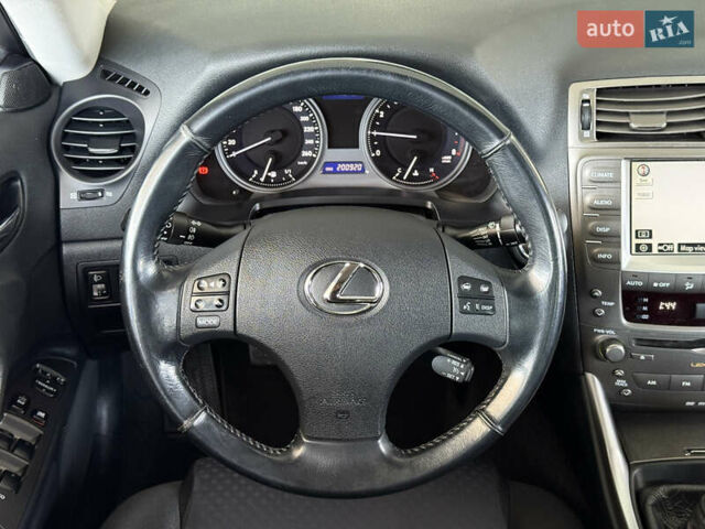 Серый Лексус ИС, объемом двигателя 2.5 л и пробегом 200 тыс. км за 8000 $, фото 16 на Automoto.ua