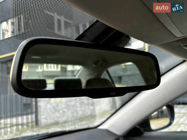 Серый Лексус ИС, объемом двигателя 2.23 л и пробегом 228 тыс. км за 8599 $, фото 22 на Automoto.ua