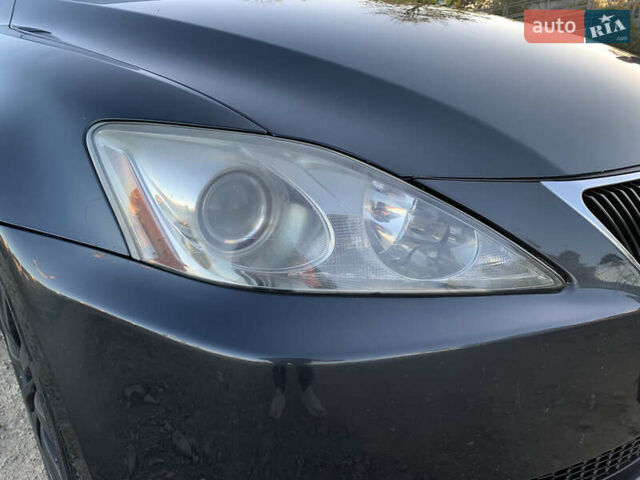 Сірий Лексус ІС, об'ємом двигуна 2.23 л та пробігом 320 тис. км за 7500 $, фото 65 на Automoto.ua