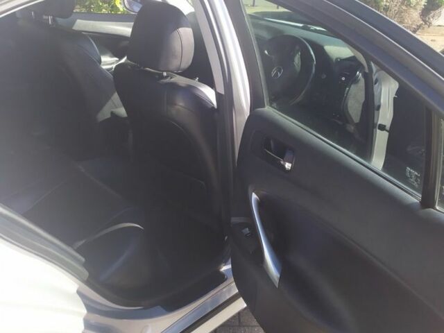 Серый Лексус ИС, объемом двигателя 2.2 л и пробегом 180 тыс. км за 3472 $, фото 5 на Automoto.ua