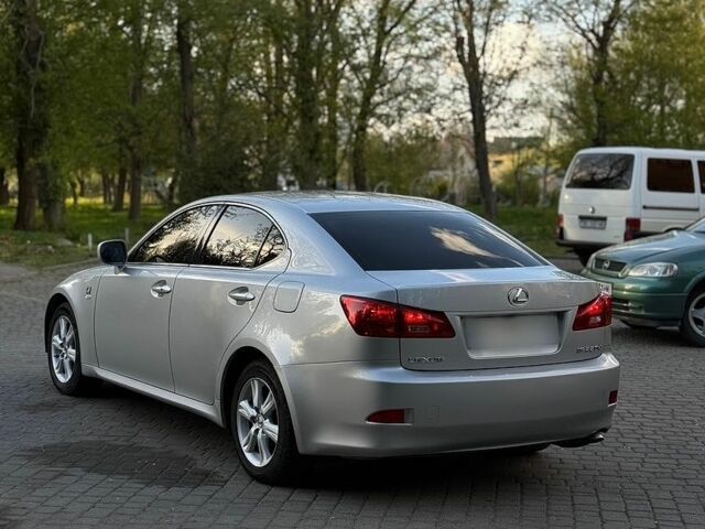 Серый Лексус ИС, объемом двигателя 2.23 л и пробегом 316 тыс. км за 7600 $, фото 13 на Automoto.ua