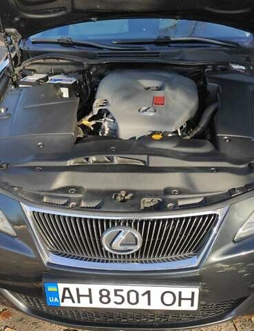 Сірий Лексус ІС, об'ємом двигуна 2.2 л та пробігом 290 тис. км за 9000 $, фото 21 на Automoto.ua