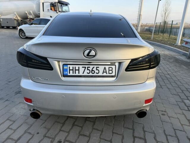 Сірий Лексус ІС, об'ємом двигуна 3.5 л та пробігом 280 тис. км за 9200 $, фото 4 на Automoto.ua