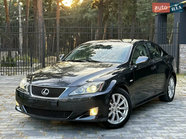 Лексус ИС 2007 в Ахтырке на Automoto.ua Серый Лексус ИС, объемом двигателя 2.23 л и пробегом 227 тыс. км за 8750 $, фото 1 на Automoto.ua