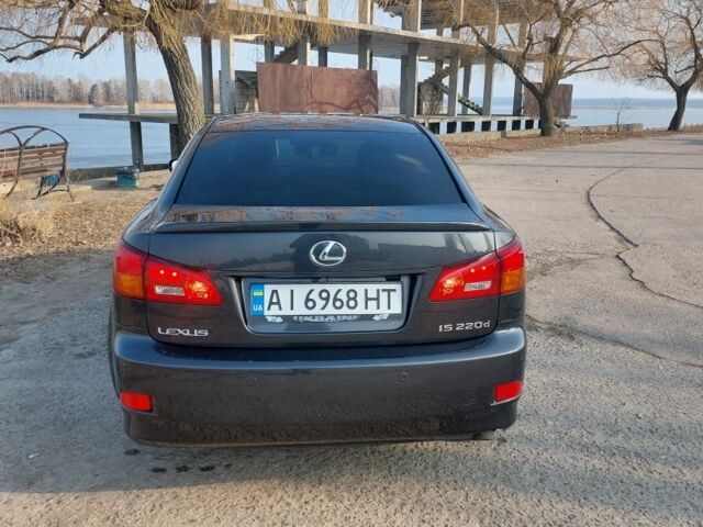 Сірий Лексус ІС, об'ємом двигуна 2.2 л та пробігом 276 тис. км за 9200 $, фото 1 на Automoto.ua