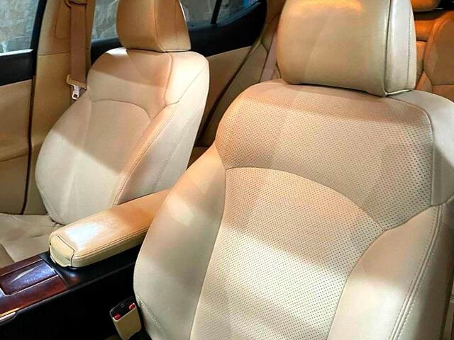 Серый Лексус ИС, объемом двигателя 3 л и пробегом 220 тыс. км за 7000 $, фото 1 на Automoto.ua