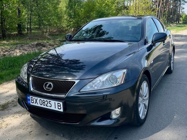 Сірий Лексус ІС, об'ємом двигуна 2.23 л та пробігом 158 тис. км за 8400 $, фото 6 на Automoto.ua