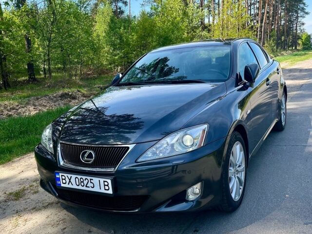 Сірий Лексус ІС, об'ємом двигуна 2.23 л та пробігом 158 тис. км за 8100 $, фото 3 на Automoto.ua