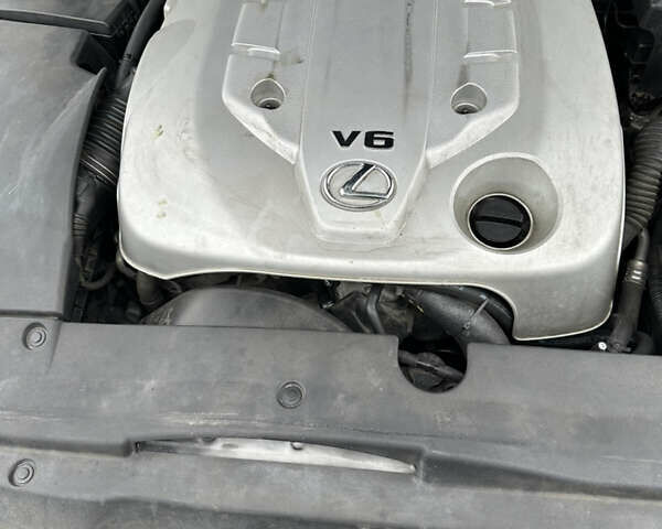 Сірий Лексус ІС, об'ємом двигуна 3 л та пробігом 166 тис. км за 10900 $, фото 8 на Automoto.ua